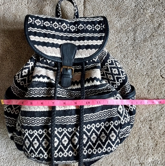 American Eagle Bohemian Print Black and White Backpack - Picture 2 of 10